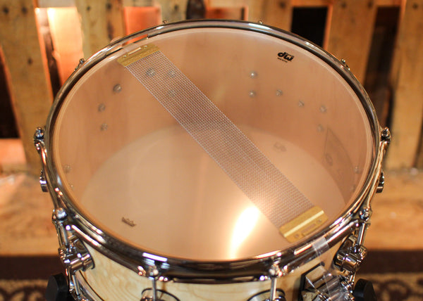 DW 6.5x14 Collector's 333 Natural Hard Satin over White Ash Swirl Snare Drum - SO#1424759