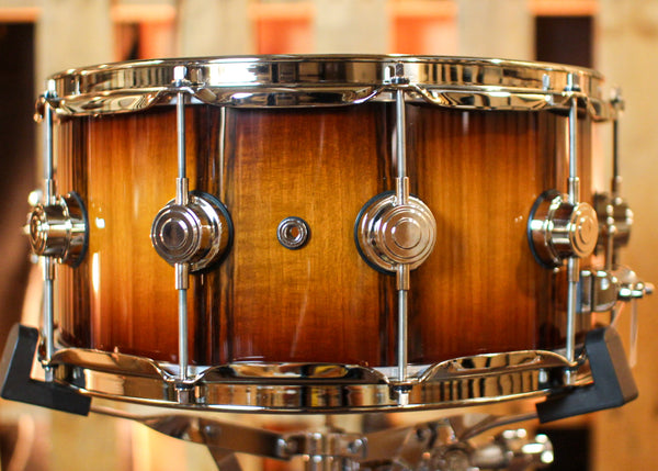 DW 6.5x14 Collector's Maple VLT Almond Burst over Wide Vertical European Walnut Snare Drum - SO#1390009
