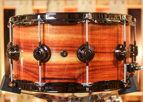 DW 7x14 Collector's Maple 333 Natural Lacquer over Horizontal Padauk Snare Drum - SO#1409991