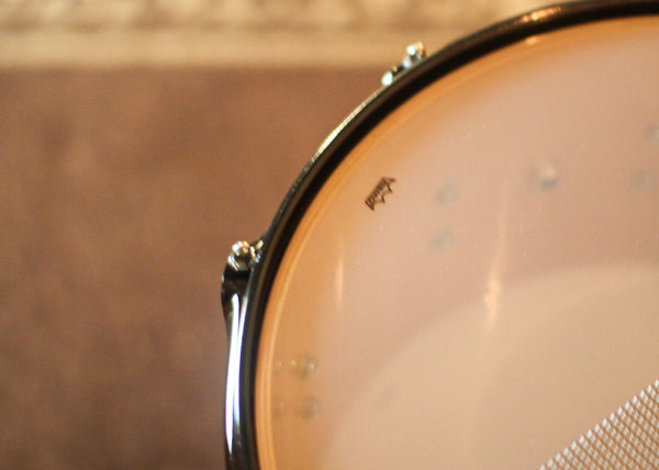 DW 7x14 Collector's Maple 333 Natural Lacquer over Twisted Rainbow Snare Drum - SO#1409993