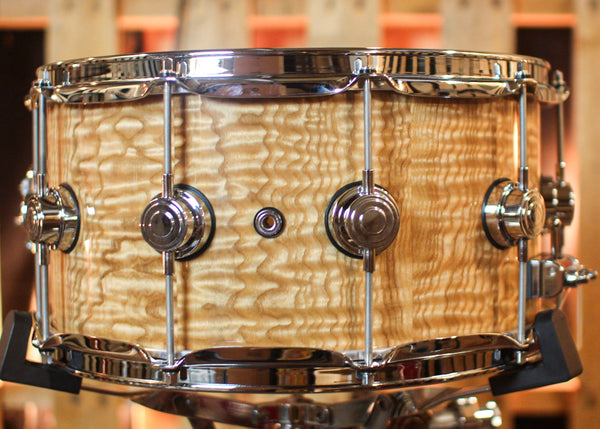 DW 7x14 Collector's Maple VLT Natural Lacquer over Tamo Ash Snare Drum - SO#1410003