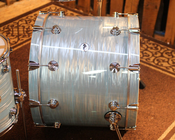 DW Collector's Maple SSC Pale Blue Oyster Drum Set - 24,13,16,18 - SO#1417020