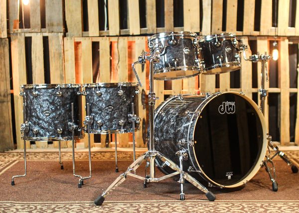 DW Performance Black Diamond 5pc Drum Set - 18x22, 8x10, 9x12, 12x14, 14x16