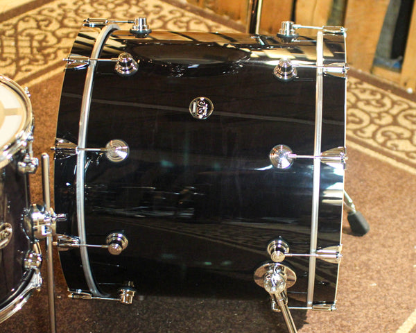 DW Performance Ebony Stain 6pc Drum Set - 18x22, 7x8, 8x10, 9x12, 12x14, 14x16