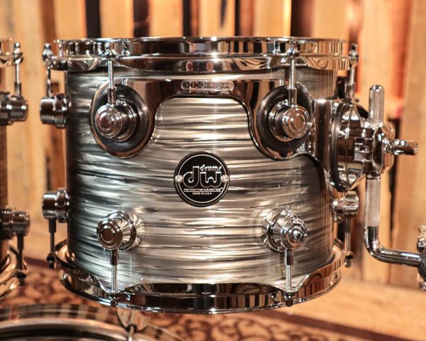 DW Performance Pewter Oyster 6pc Drum Set - 18x22, 7x8, 8x10, 9x12, 12x14,14x16