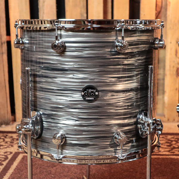 DW Performance Pewter Oyster 6pc Drum Set - 18x22, 7x8, 8x10, 9x12, 12x14,14x16