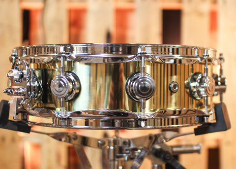 DW 4x14 Collector's Polished Bell Brass Snare Drum - DRVN0414SPC