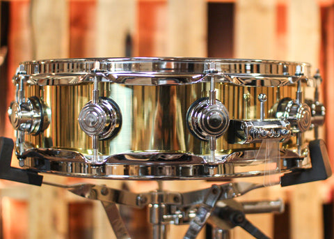 DW 4x14 Collector's Polished Bell Brass Snare Drum - DRVN0414SPC