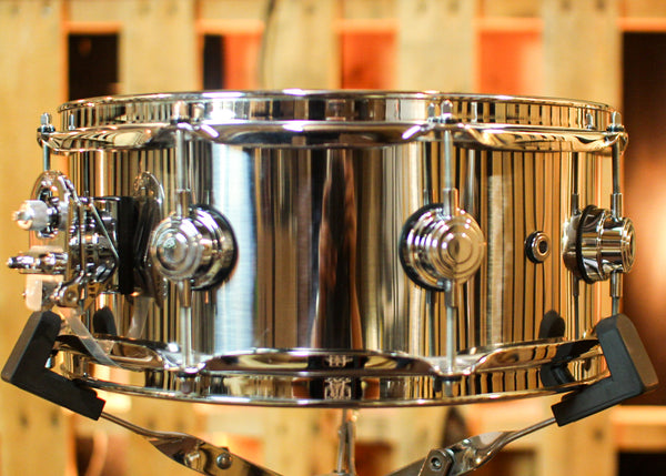 DW 5.5x13 Collector's 1mm Stainless Steel Snare Drum - DRVL5513SPC