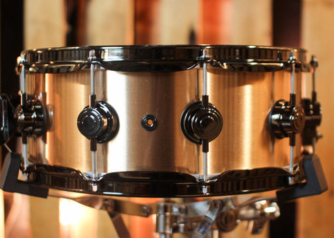 DW 5.5x14 Collector's 3mm Brushed Bell Bronze Snare Drum w/ Black Nickel Hardware - DRVZ5514SVN