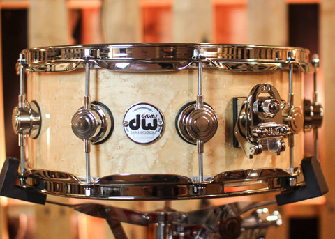 DW 5.5x14 Collector's Maple VLT Natural Lacquer over Birdseye Maple Snare Drum - SO#1409992