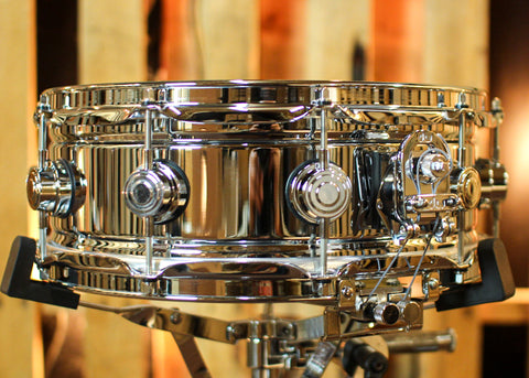 DW 5x14 Collector's Chrome over Brass True Sonic Snare Drum - DRVC0514SAC