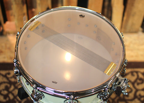 DW 5x14 Collector's Maple VLT Lexus White Lacquer Snare Drum - SO#1127629