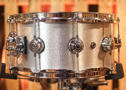 DW 6.5x14 Collector's 3mm Wrinkle Coat Aluminum Snare Drum - DRVA6514SVC