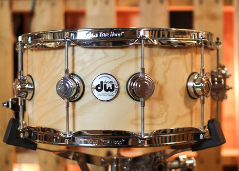 DW 6.5x14 Collector's Maple 333 Natural Hard Satin over White Ash Swirl Snare Drum - SO#1421336