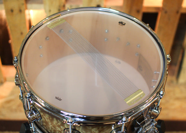 DW 6.5x14 Collector's 333 Candy Black Burst over Quilted Maple Snare Drum - SO#1444646