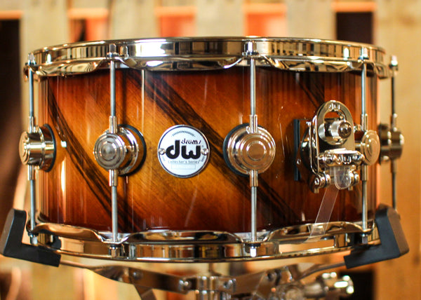 DW 6.5x14 Collector's Maple VLT Almond Burst over Twisted European Walnut Snare Drum - SO#1390008