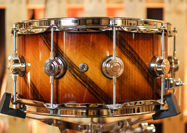 DW 6.5x14 Collector's Maple VLT Almond Burst over Twisted European Walnut Snare Drum - SO#1390008