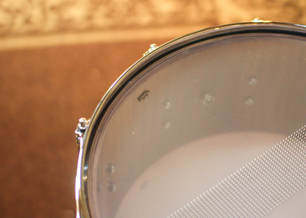 DW 6.5x14 Collector's Pure Walnut Regal Blue over Twisted Mineral Maple Snare Drum - SO#1455260