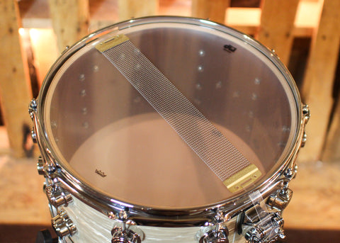 DW 8x14 Collector's Maple Mahogany Creme Oyster Snare Drum - SO#1434607