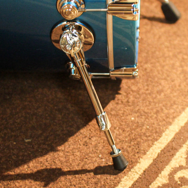 DW Collector's Maple SSC Laser Blue Lacquer Drum Set - 22,8,10,12,14,16,18,14sn - SO#1416753