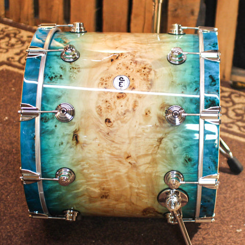 DW Collector's Maple SSC Regal Blue Burst over Mapa Burl Drum Set - 22,8,10,12,14,16,18,14sn - SO#1356782