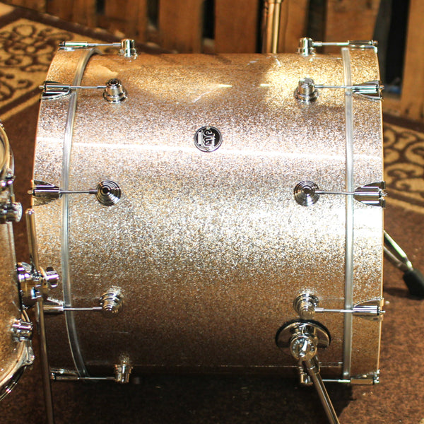 DW Performance Bermuda Sparkle 5pc Drum Set - 18x22, 8x10, 9x12, 12x14, 14x16