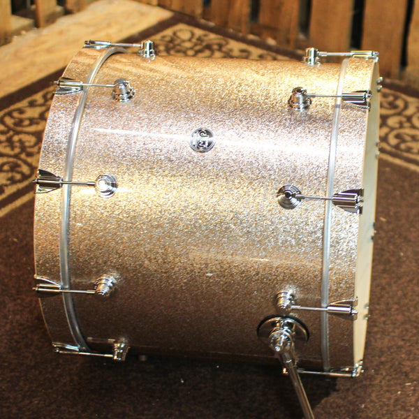 DW Performance Bermuda Sparkle Bass Drum - 18x22