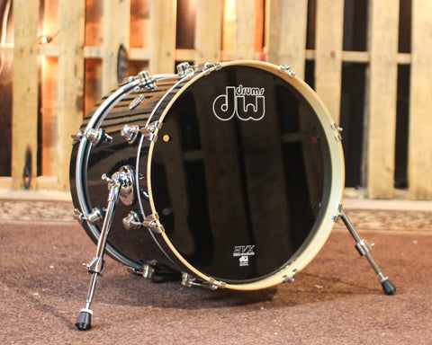 DW Performance Gloss Black Bass Drum - 14x18