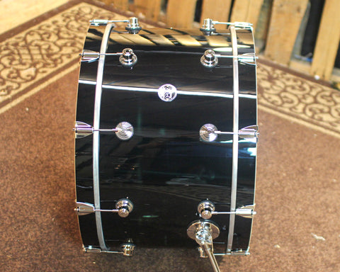 DW Performance Gloss Black Bass Drum - 14x24