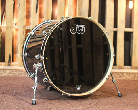 DW Performance Gloss Black Bass Drum - 18x24