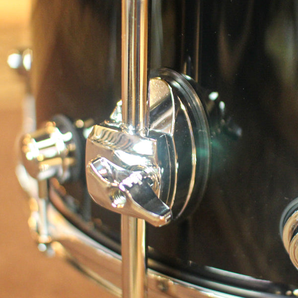 DW Performance Gloss Black Floor Tom - 16x16