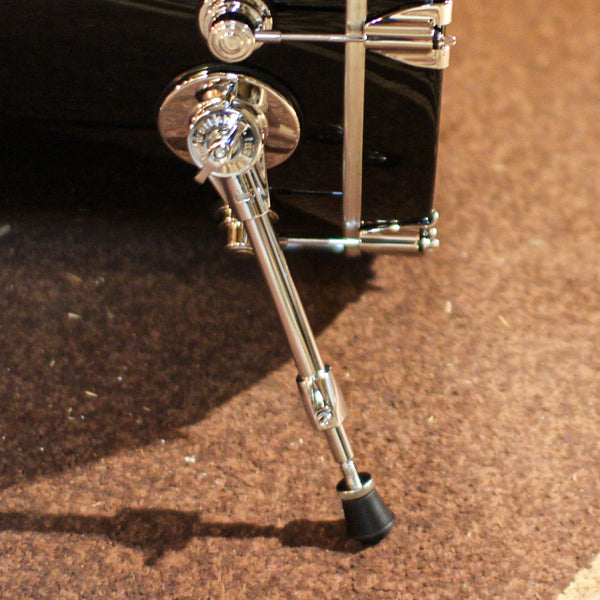 DW Performance Piano Black Lacquer Bass Drum - 18x22