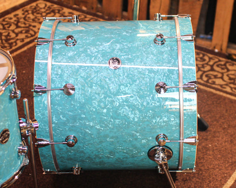 DW Performance Seafoam Marine 5pc Drum Set - 18x22,8x10,9x12,12x14,14x16