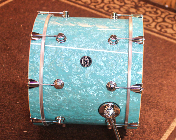 DW Performance Seafoam Marine Bass Drum - 14x18