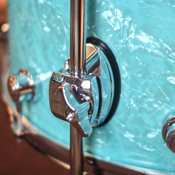 DW Performance Seafoam Marine Stage Drum Set - 18x22,8x10,9x12,14x16
