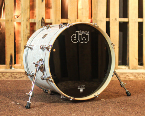 DW Performance White Marine Pearl Bass Drum - 14x18