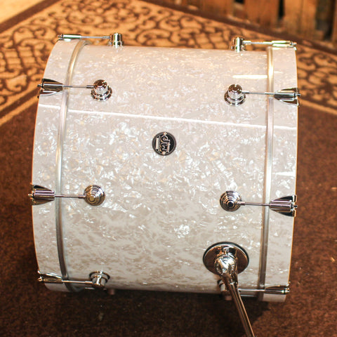 DW Performance White Marine Pearl Bass Drum - 16x20