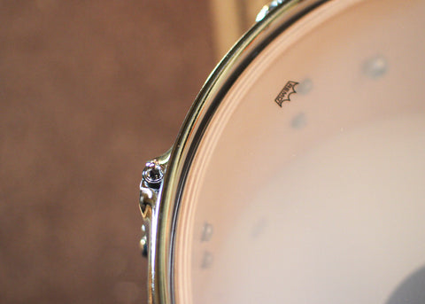 DW Performance White Marine Pearl Snare Drum - 5.5x14