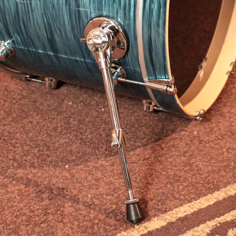 DW Performance Turquoise Oyster Bass Drum - 16x20