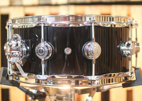 DW 5.5x14 Collector's Maple Piano Black Super Solid Snare Drum - SO#1288923