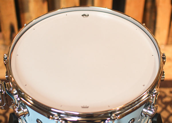 DW 5.5x14 Collector's Maple Solid Sky Blue Super Solid Snare Drum - SO#1288932