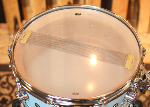 DW 5.5x14 Collector's Maple Solid Sky Blue Super Solid Snare Drum - SO#1288932