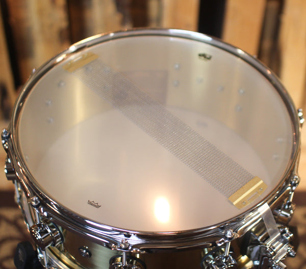 DW 5.5x14 Collector's Bell Brass Snare Drum - DRVN5514SPC