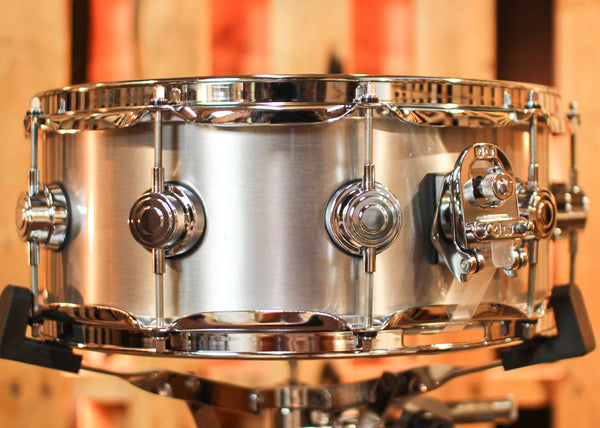 DW 5.5x14 Collector's 1mm Thin Aluminum Snare Drum - DRVM5514SVC