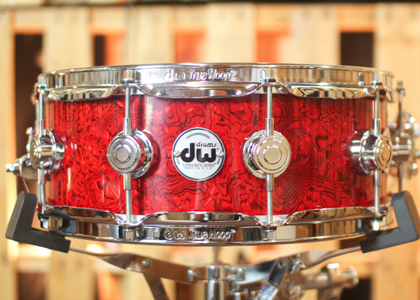 DW 5x14 Collector's Standard Maple Crimson Chaos Snare Drum - SO#1131908 - #2