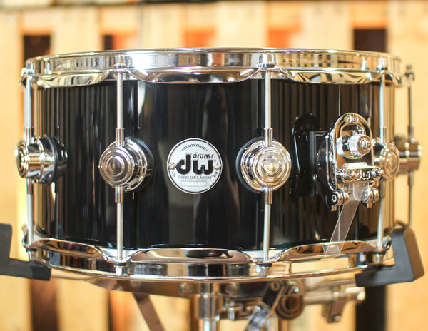 DW 6.5x14 Collector's Maple VLT Gloss Black Snare Drum - SO#1296063