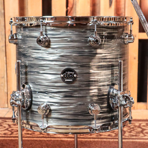 DW Performance Pewter Oyster 5pc Drum Set - 18x22, 8x10, 9x12, 12x14,14x16