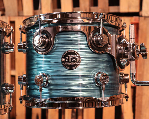 DW Performance Turquoise Oyster 5pc Drum Set - 18x22, 8x10, 9x12, 12x14,14x16