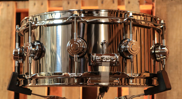 DW Collector's Stainless Steel 5.5x14 Snare Drum - DRVL5514SPC